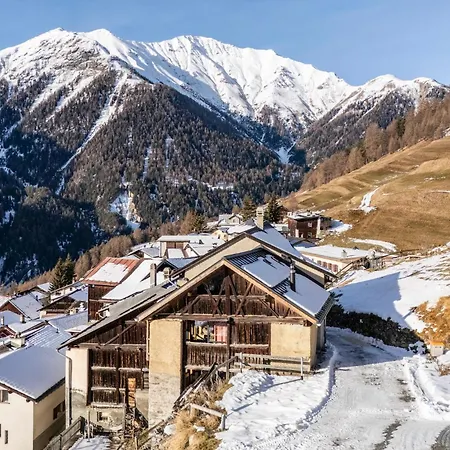 Bijoux In The Swiss Mountains Chalet